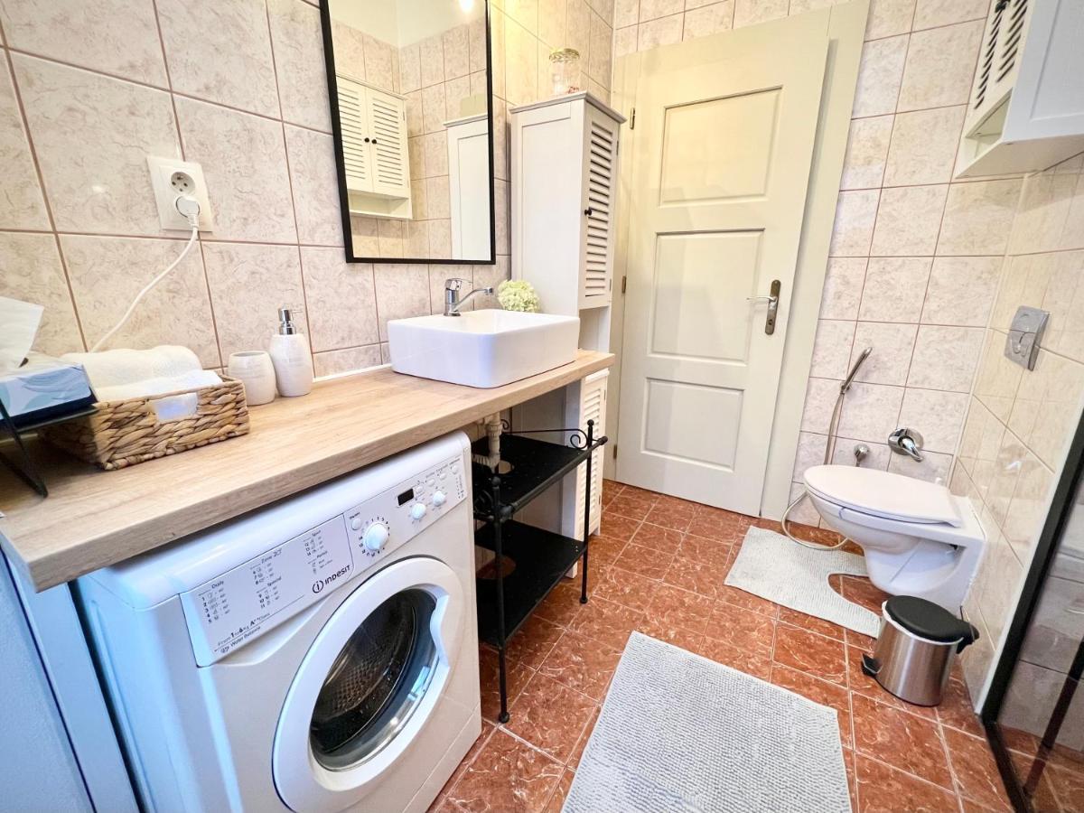 Elegant Apartment In 코시체 외부 사진
